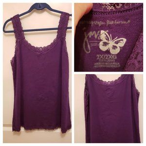 Ribbed knit purple tank top with lace trim